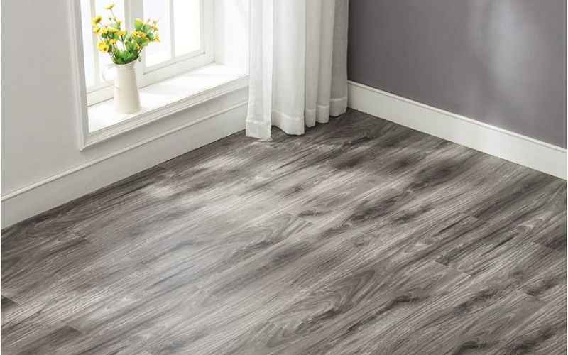Dark Wood Patterned SPC For An Accent Floor