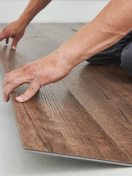 Why Interior Designers Recommend SPC Flooring in Dubai