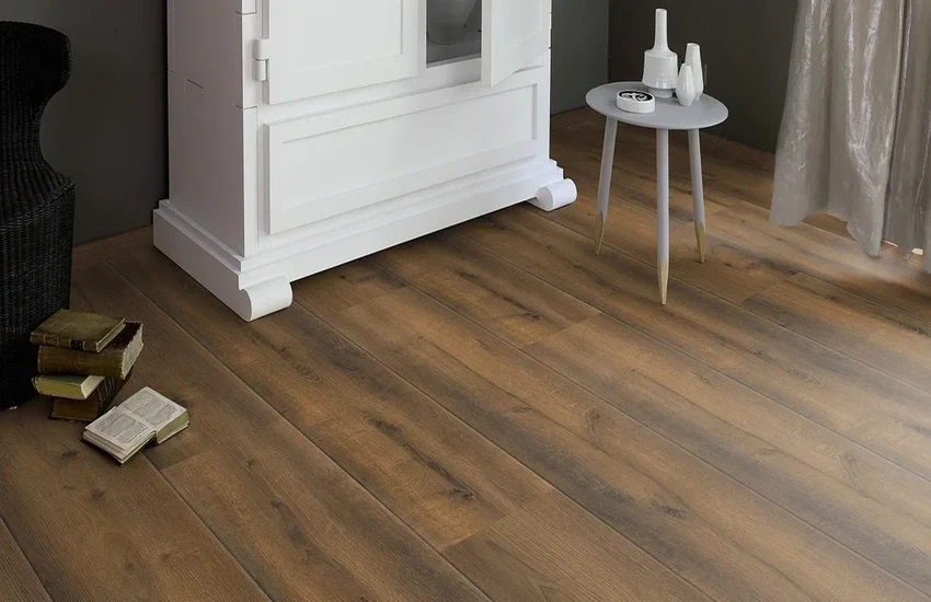 SPC Flooring in UAE