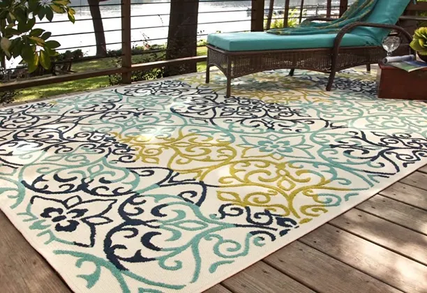 Classic Outdoor Carpet Shop in Dubai