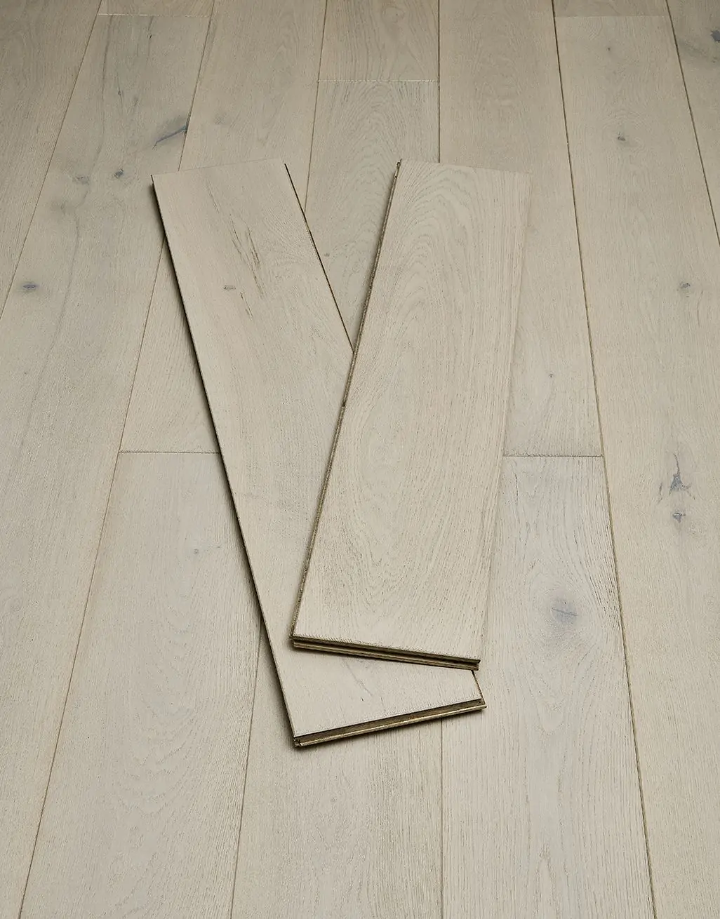 Frozen Oak 190mm Wide Flooring