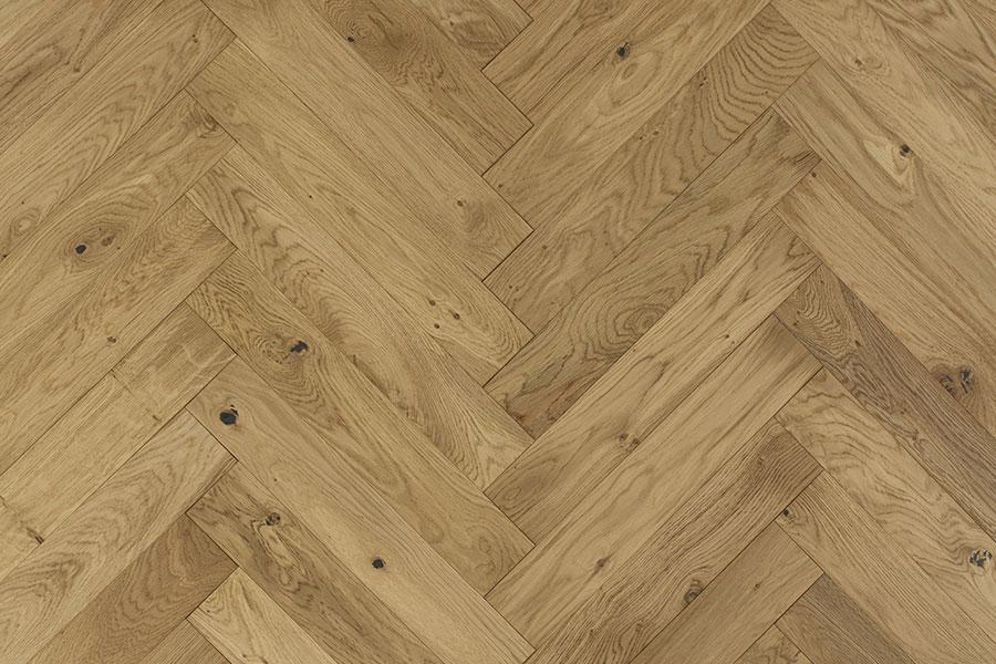 Galleria Professional Engineered Rustic Oak Herringbone Flooring 20mm x 90mm Natural Lacquered - Image 2