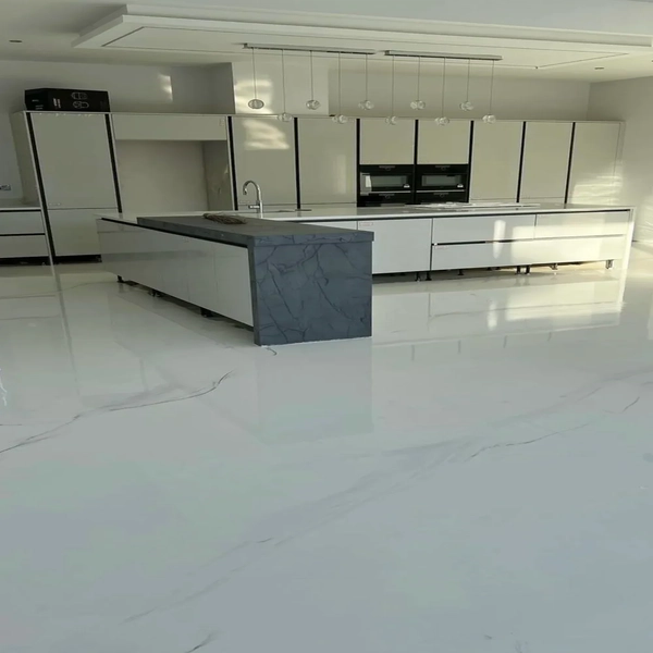 Glacier Grey Epoxy Flooring