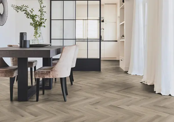 Laminate Flooring Herringbone-style Planks