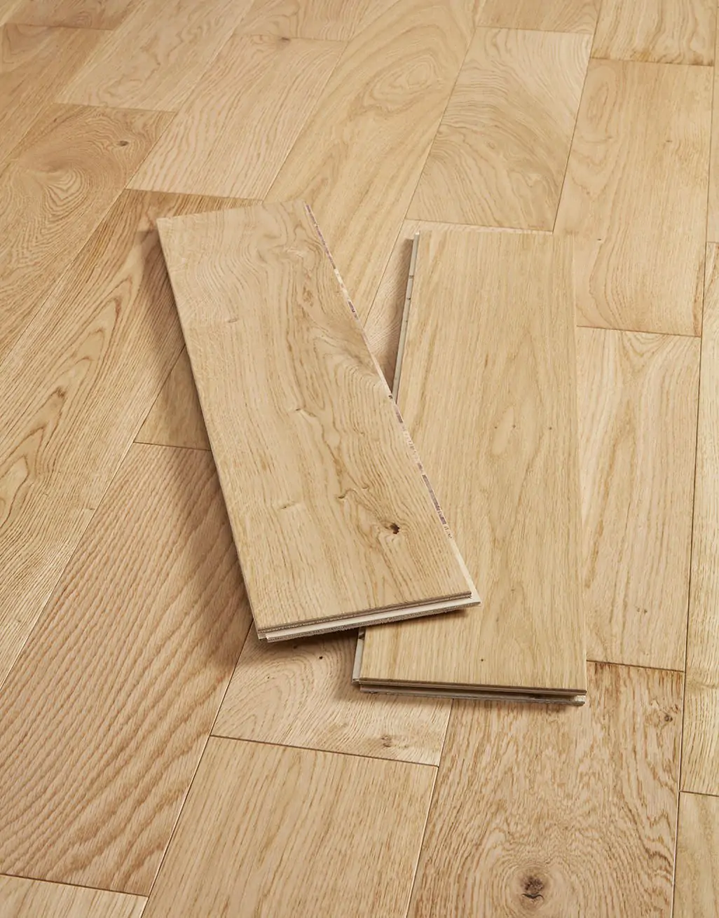 Rustic Oak Engineered Wood Flooring