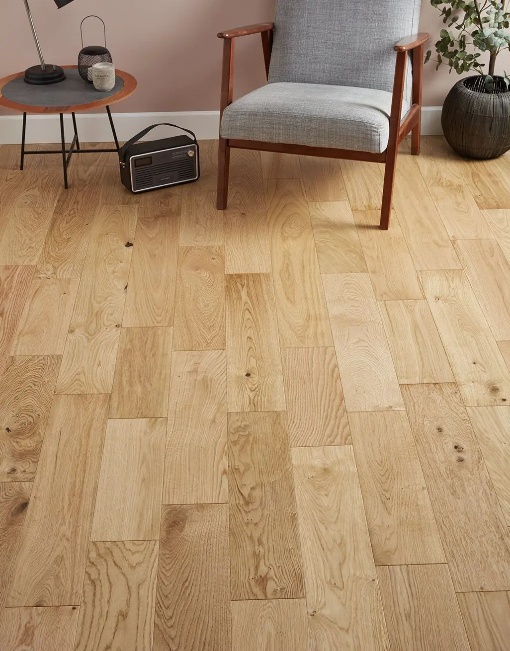Rustic Oak Engineered Wood Flooring