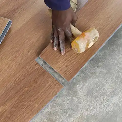 wooden Flooring click-lock installation